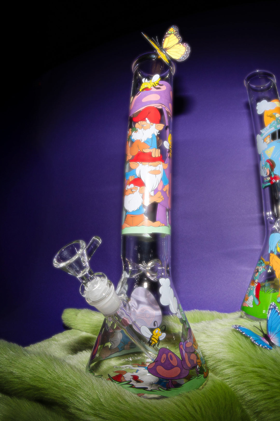 Red Eye Glass 15" Knotty Gnomes Bong