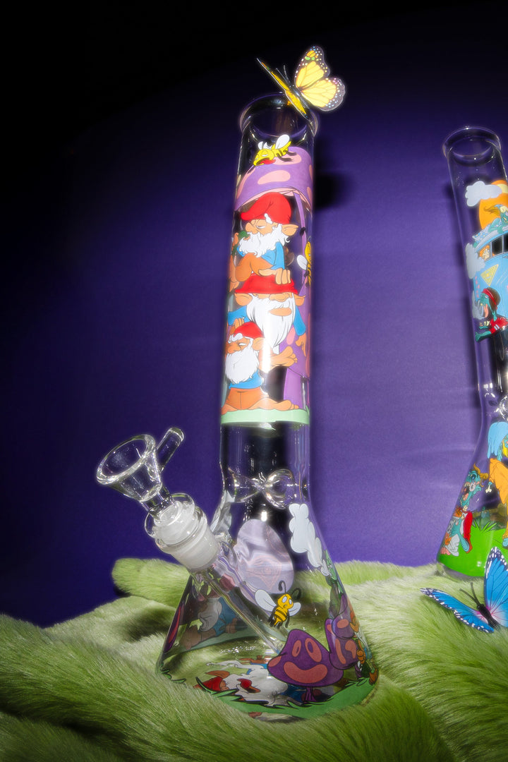 Red Eye Glass 15" Knotty Gnomes Bong