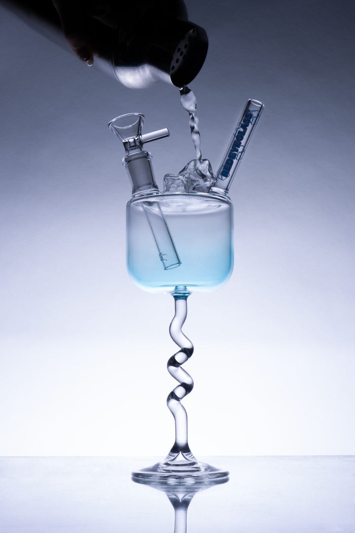 Red Eye Glass 9" Ice-Cold Happy Hour Bong