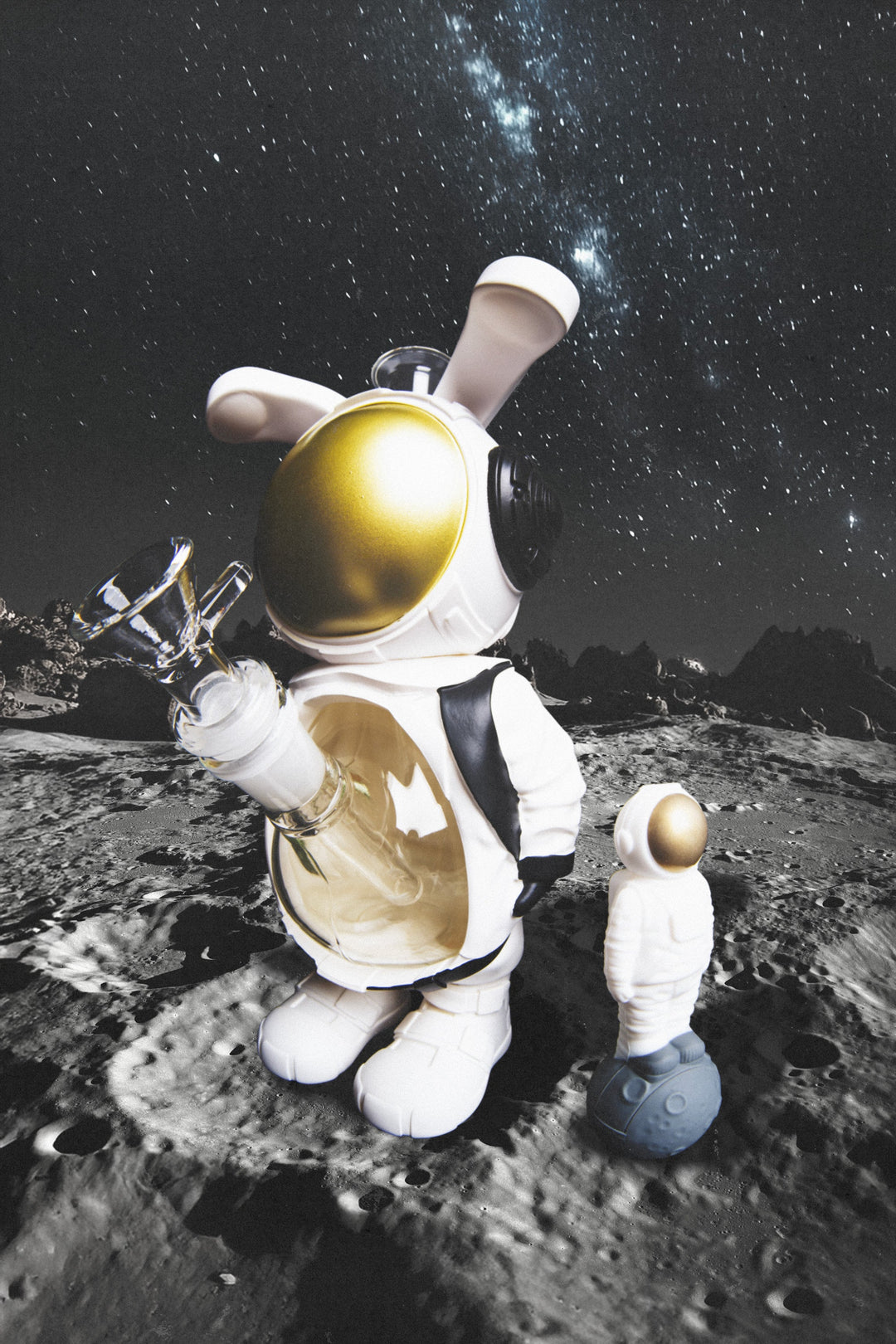 Lit Silicone 4.75" Man On The Moon Hand Pipe