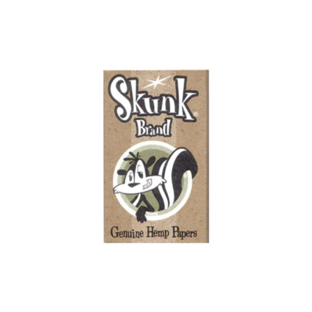 Skunk Single Wide Double Window Rolling Papers (Display of 25)