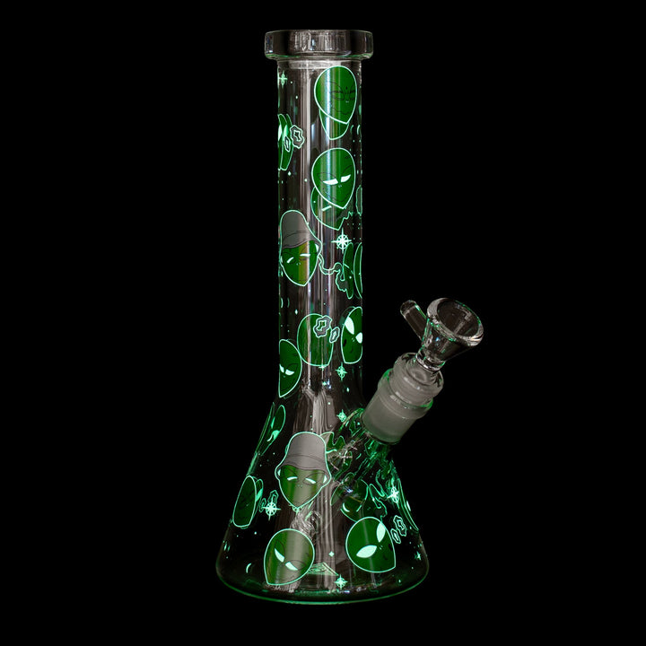 Red Eye Glass 10" Alien Glow-in-the-Dark Bong
