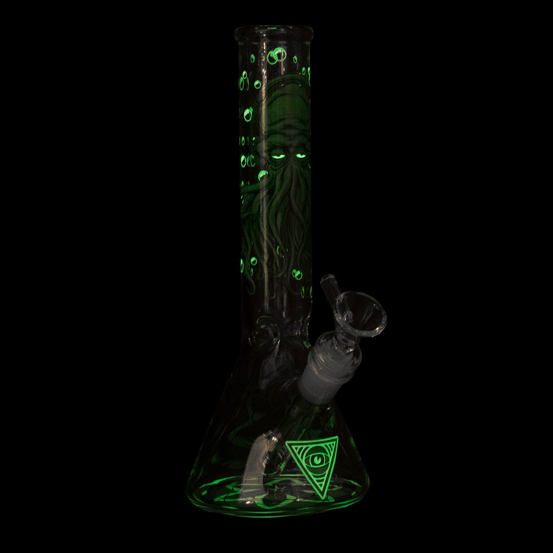 Red Eye Glass 10" Glow-in-the-Dark Cthulhu Bong