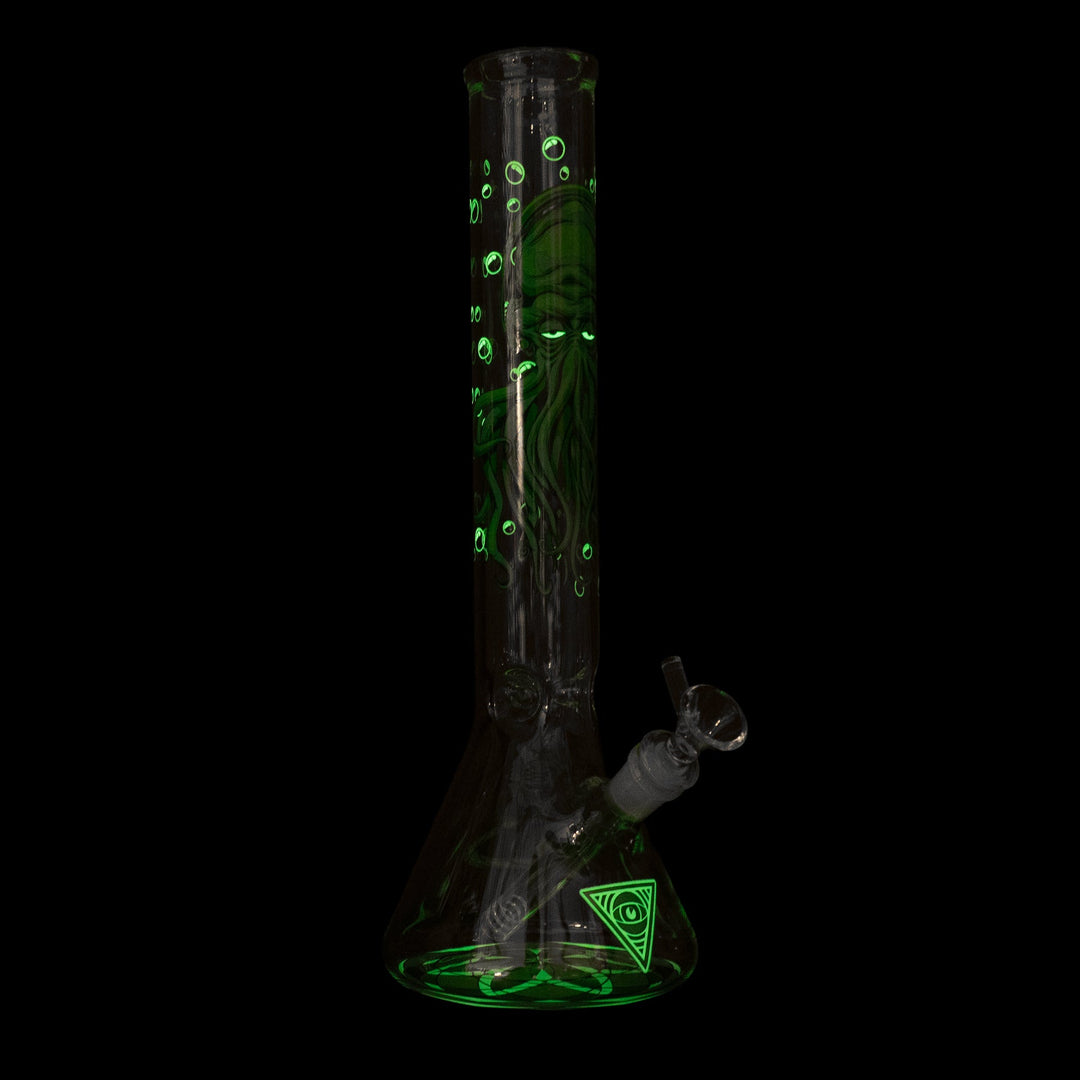 Red Eye Glass 15" Glow-in-the-Dark Cthulhu Bong